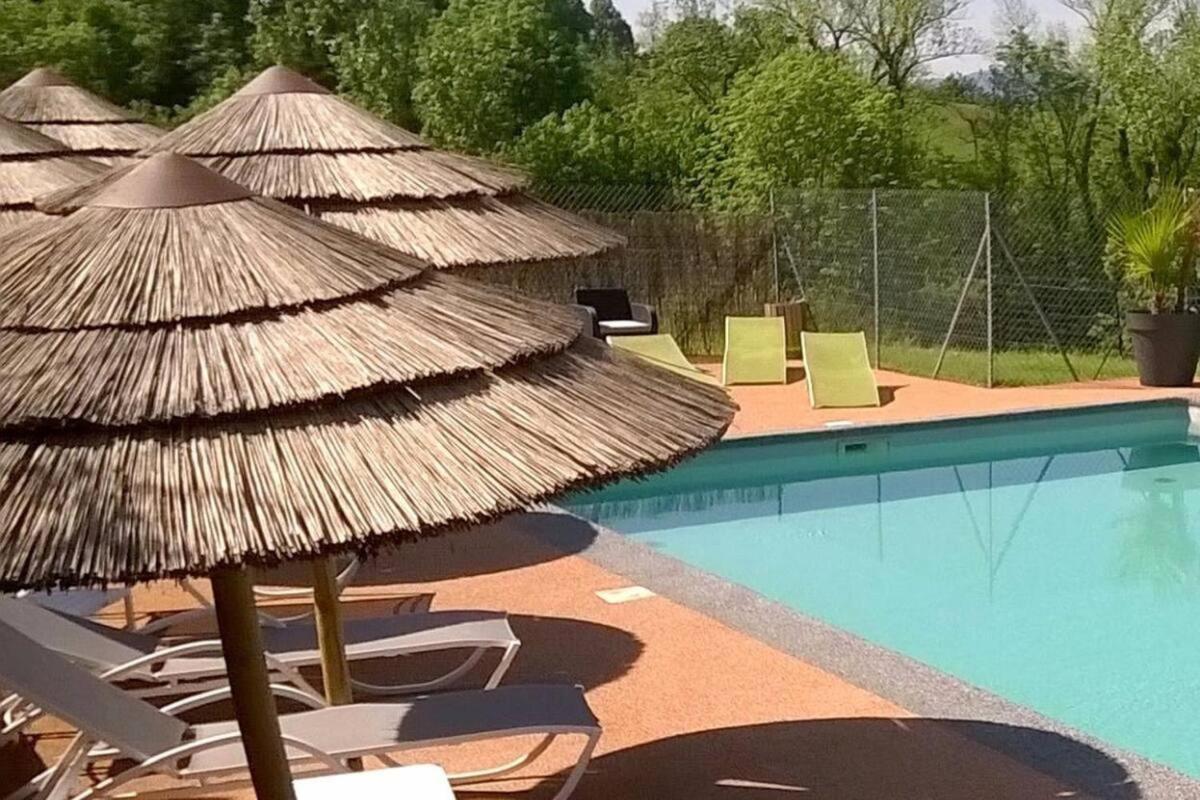 ホテル Domaine Le Prieure Chaumont-le-Bourg エクステリア 写真